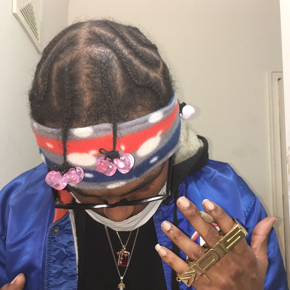 Meet your Posher, Posh